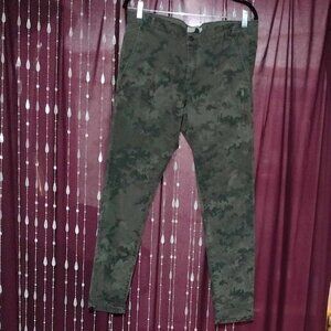 Nearly New Size 12 Z1975-Zara Basic Dept. Premium Camoflauge Denim Jeans